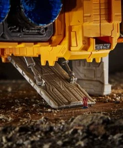 ToyDojo Transformers Generations Selects - Kingdom Titan Class - Ark Sale