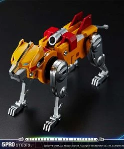 Pre-Orders Blitzway Voltron: Defender Of The Universe - 5Pro Studio CARBOTIX Series - Voltron