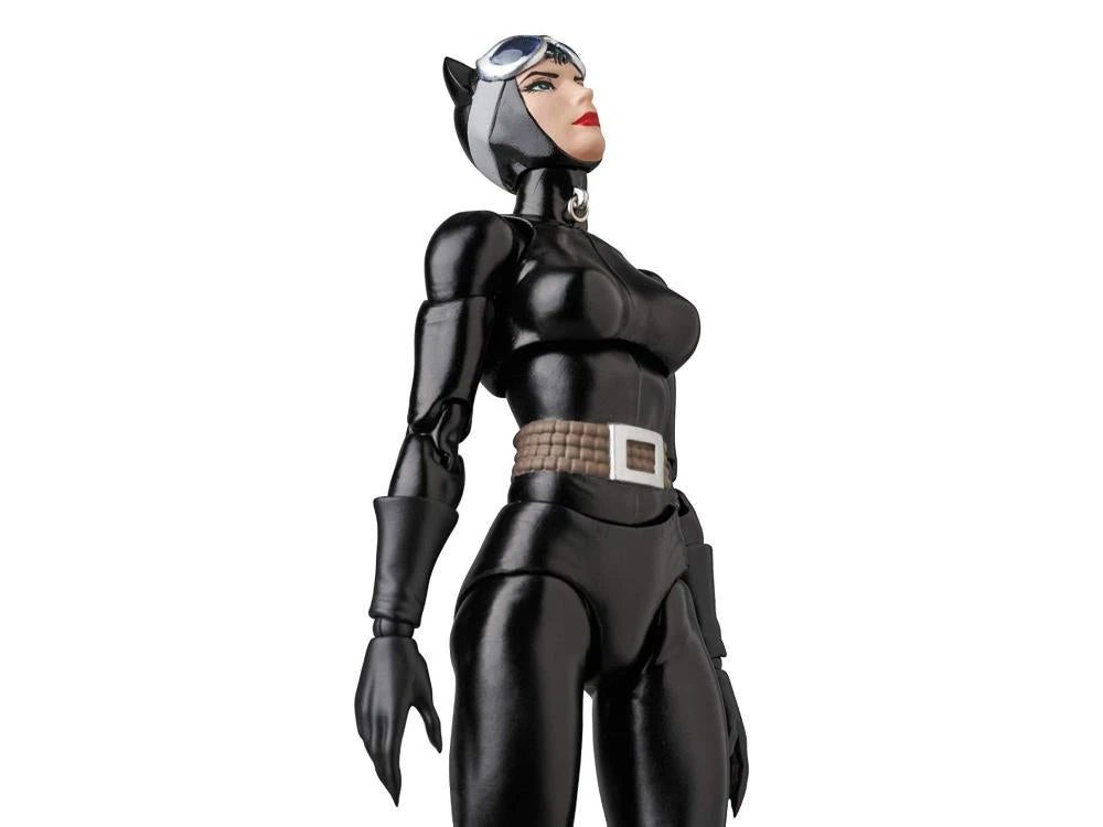 DC Comics MAFEX No.123 Hush - Catwoman 5 DC Comics MAFEX No.123 Hush - Catwoman