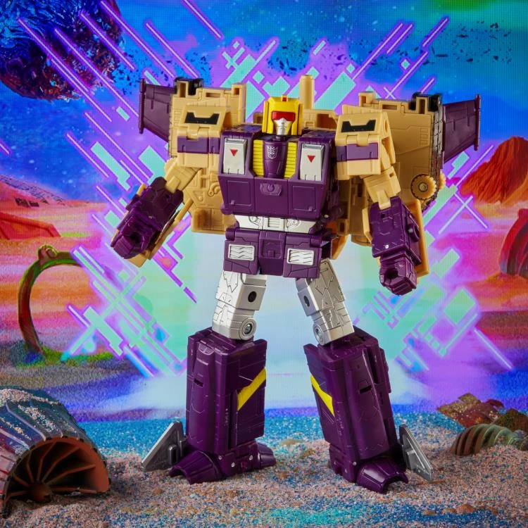 Hasbro Transformers: Legacy Leader Blitzwing Pre-Orders 6 Hasbro Transformers: Legacy Leader Blitzwing Pre-Orders