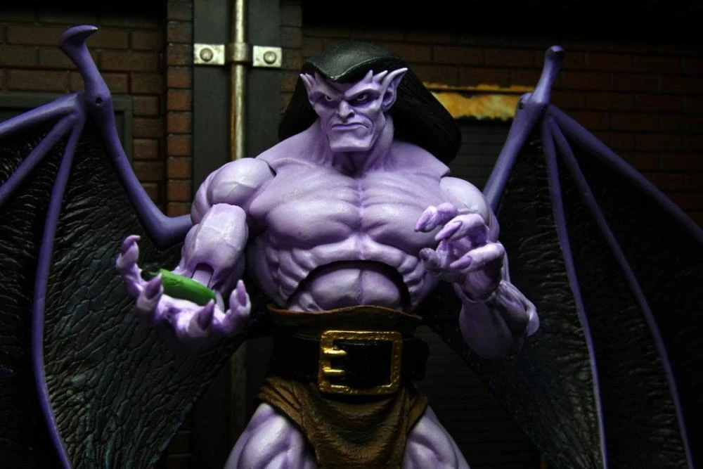 Movies / TV / Sports Disney's Gargoyles - NECA Ultimates Goliath Figure 8 Movies / TV / Sports Disney's Gargoyles - NECA Ultimates Goliath Figure