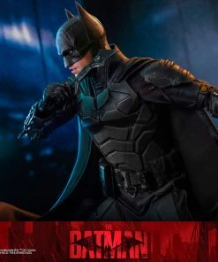 Pre-Orders Hot Toys Movie Masterpiece 1/6 Scale Figure - The Batman - Batman