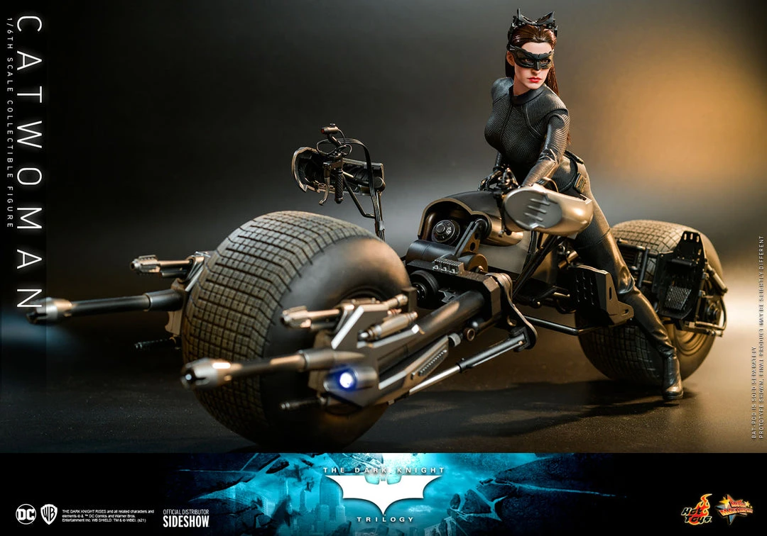 Hot Toys Movie Masterpiece 1/6 Scale Figure - Catwoman (The Dark Knight Trilogy) 16 Hot Toys Movie Masterpiece 1/6 Scale Figure - Catwoman (The Dark Knight Trilogy)