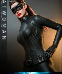 Hot Toys Movie Masterpiece 1/6 Scale Figure - Catwoman (The Dark Knight Trilogy) 26 Hot Toys Movie Masterpiece 1/6 Scale Figure - Catwoman (The Dark Knight Trilogy)