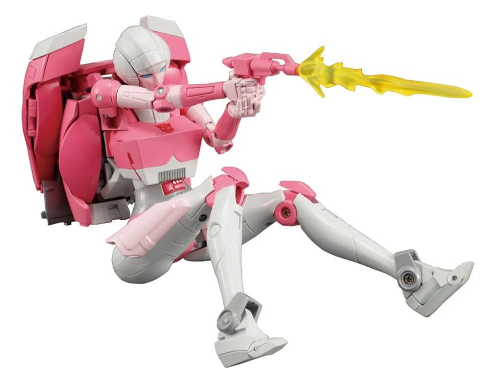 Takara Tomy Transformers Masterpiece MP-51 Arcee 15 Takara Tomy Transformers Masterpiece MP-51 Arcee