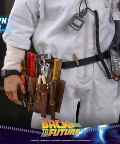 Hot Toys - 1/6 Scale Figure - Back To The Future - Doc Brown (Deluxe Version) Pre-Orders