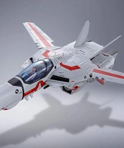 Bandai DX Chogokin Macross 1/48 Scale VF-1J Valkyrie (Hikaru Ichijo) Anime